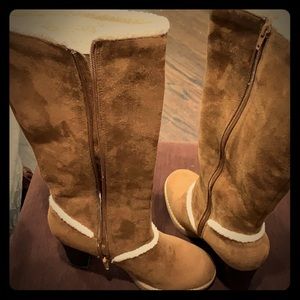 Tan Suede boots with faux fleece detail